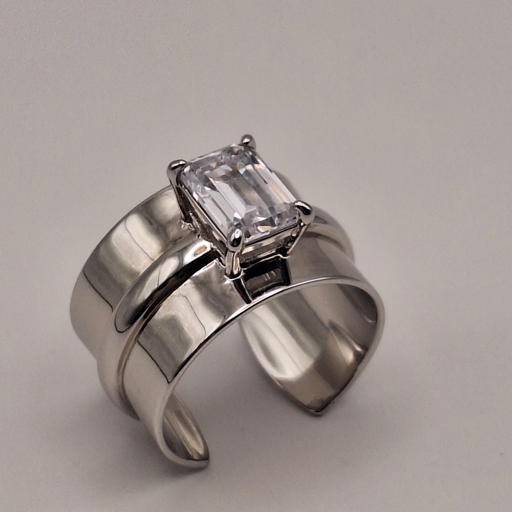 Diamonique x Lisa Freede Emerald-Cut Adjustable Cigar Band Ring–Silver Tone Sz 7